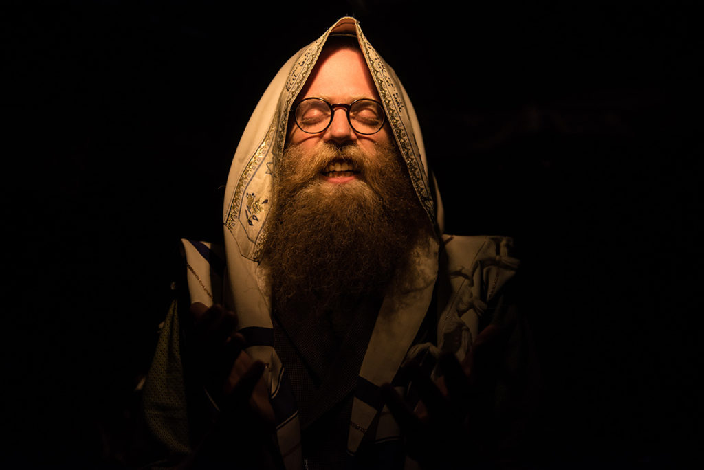 Image: Ben Caplan in Old Stock: A Refugee Love Story. Photo by Stoo Metz Photography